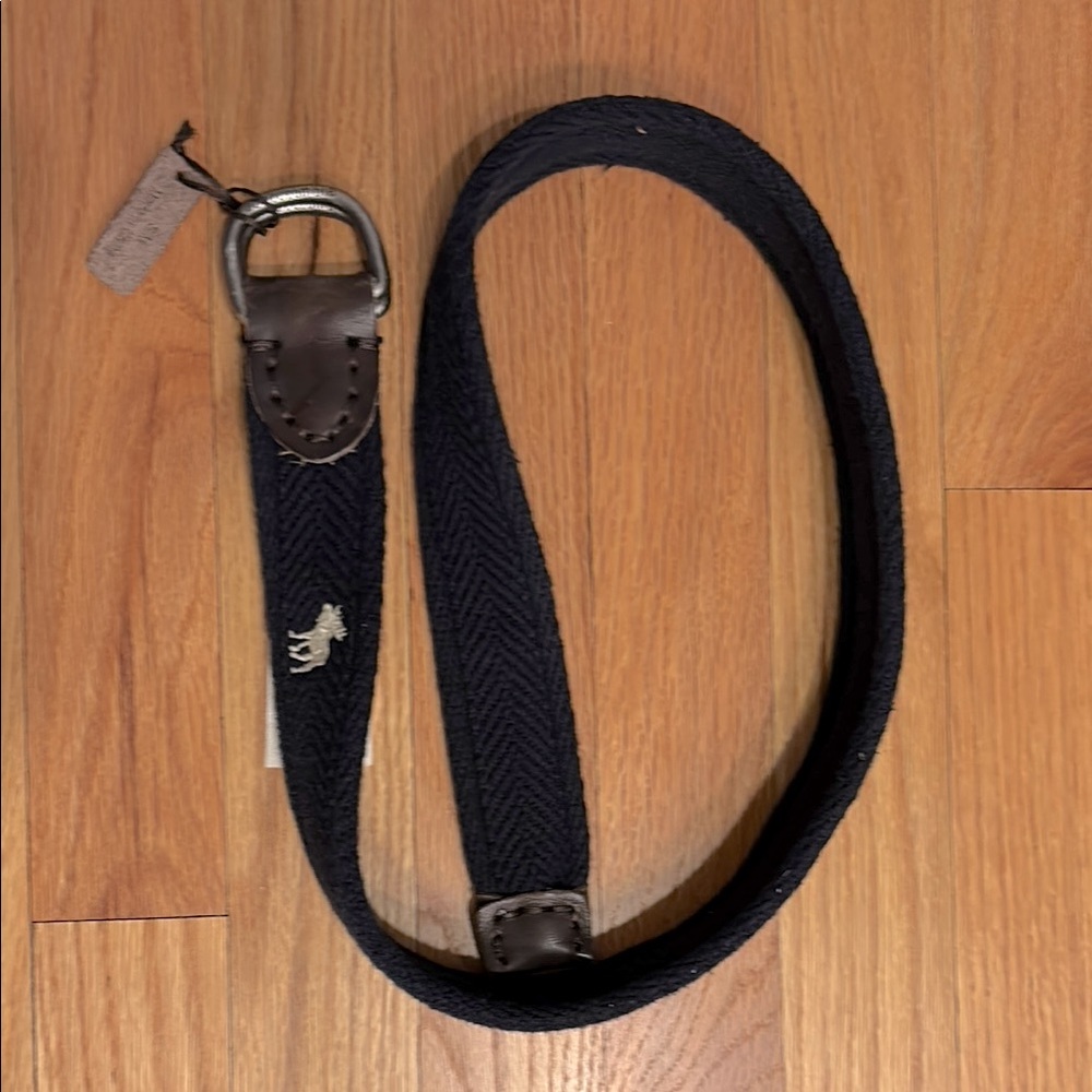 NWT Abercrombie Navy Woven Belt men’s S/M